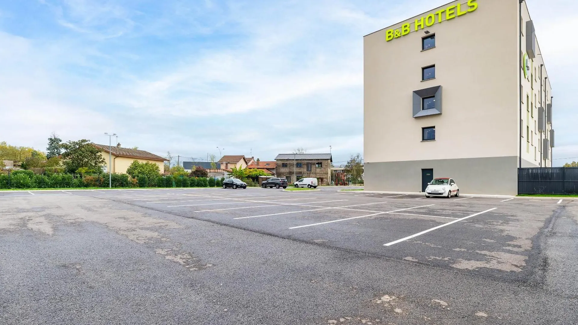 B&B Hotel Bourg-En-Bresse Viriat 2*,  Frankrike