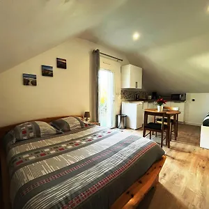 https://lomener-la-goelette-1-appartement-avec-2-chambres-et-2.inbrittany.com